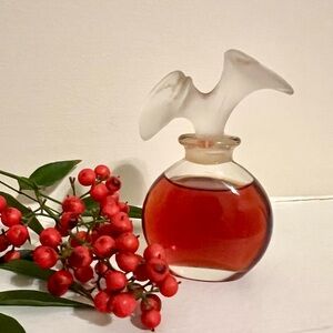 Rare Vintage First Formula Chloé Parfum 1 oz by Karl Lagerfeld – New, No Box